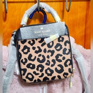 NWOT Gorgeous Kate Spade Leopard Graphic Vanity Crossbody Bag
